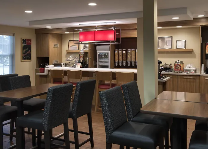 Hotel Towneplace Chicago 3*