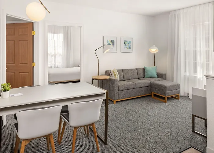 Towneplace Chicago 3*